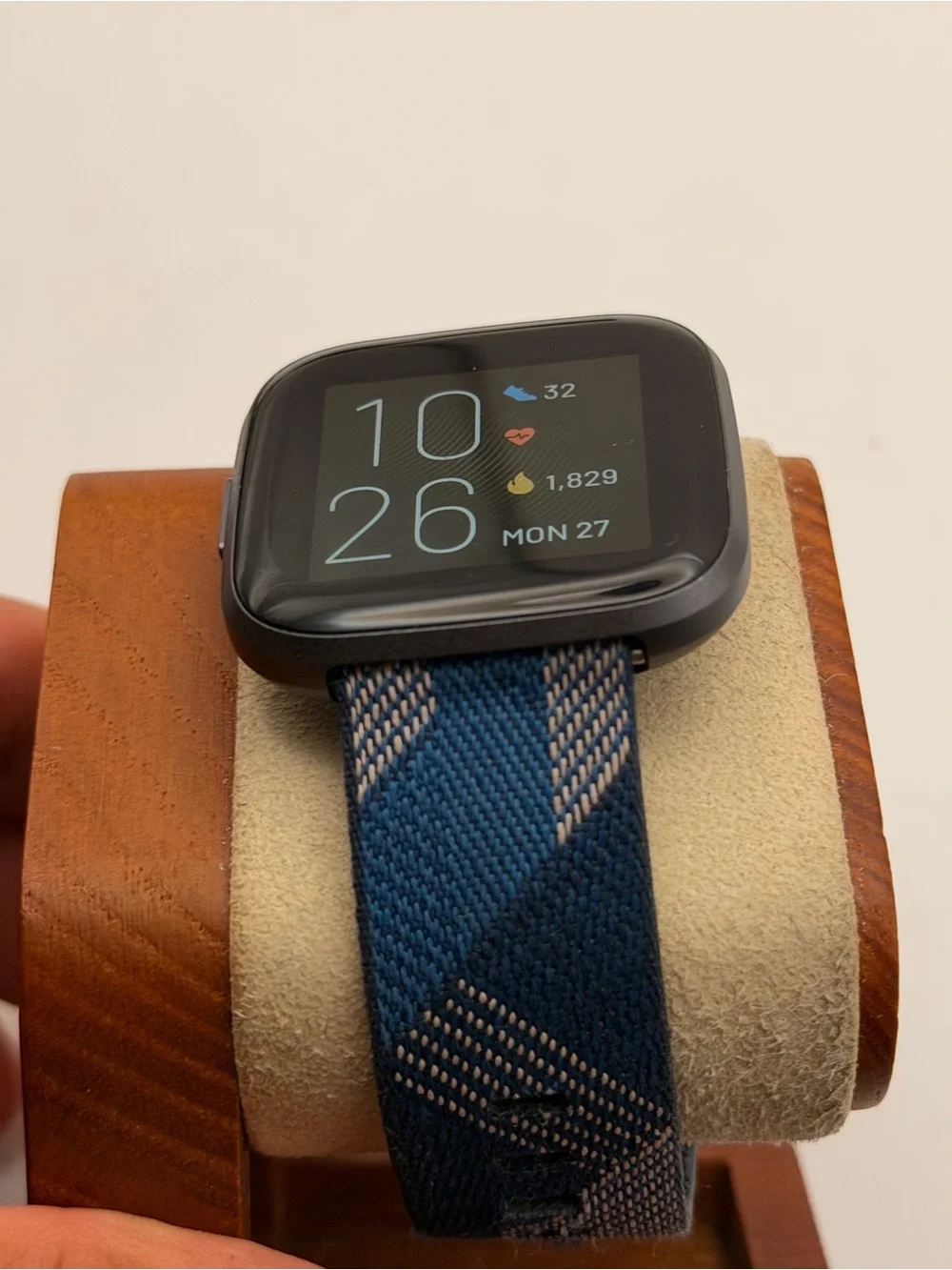 Fitbit Versa 2, Tested, Excellent, Charger Included, Black/Mist Gray, Fitness T - Picture 6 of 7
